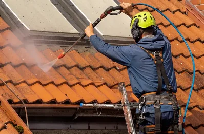 Démoussage et hydrofuge de toiture à Melleroy